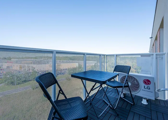 Pilsudskiego By Bookinghost * Łódź