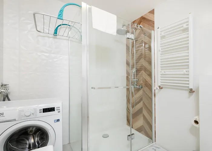 Pilsudskiego By Bookinghost Lejlighed *